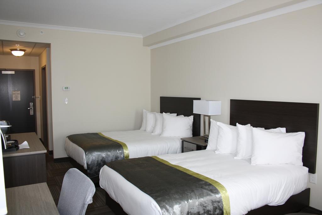 Crossroads Inn & Suites Paradise ภายนอก รูปภาพ